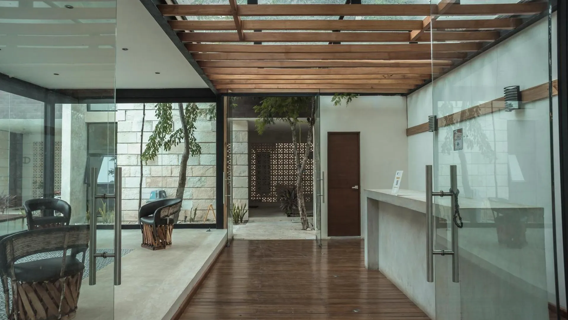 Beautiful 3 Bdr, 3 Ba Modern Condo Minutes From Beach Tulum Apartment